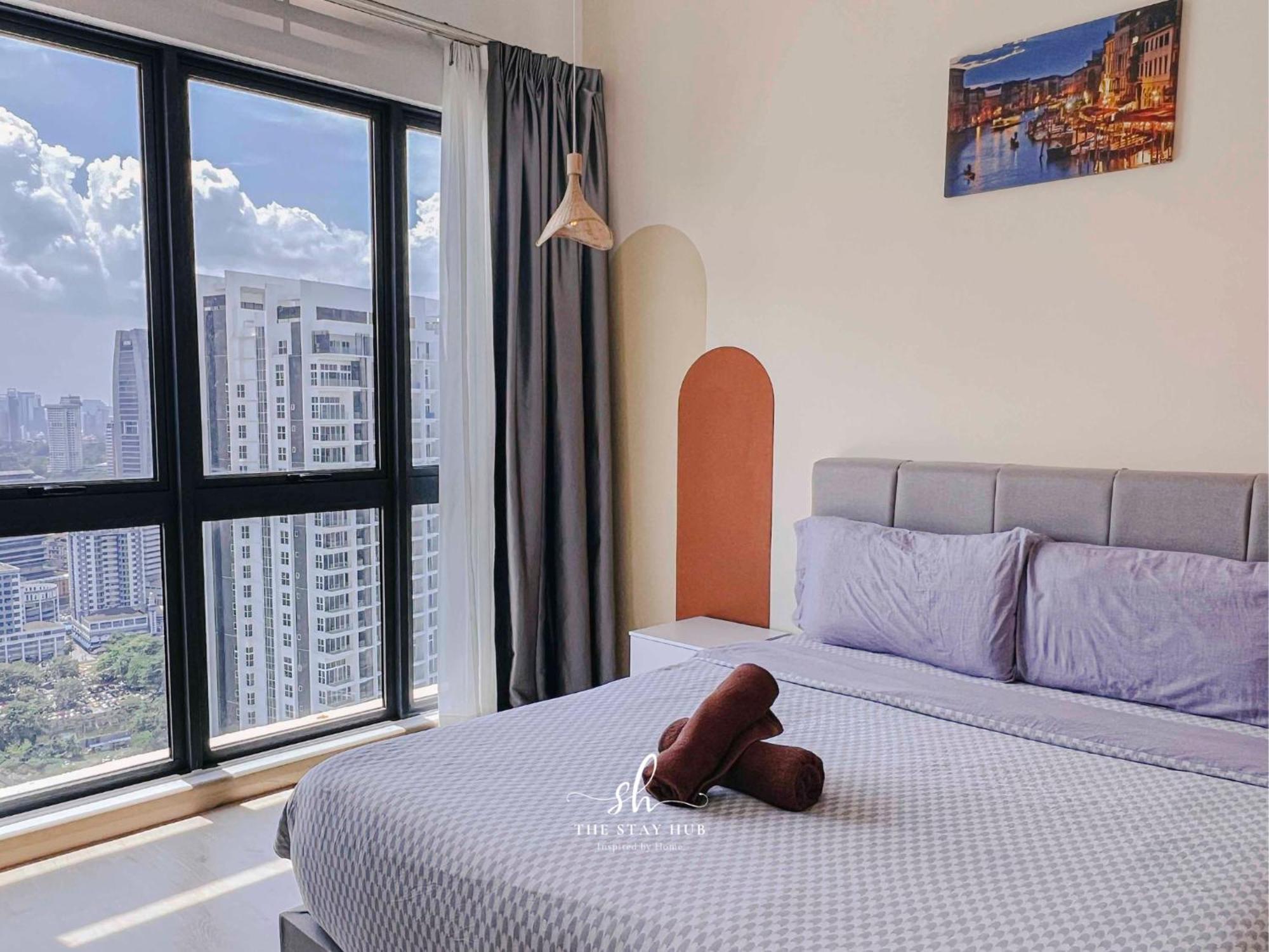 The Luxe Klcc View Sky Pool Apartment Kuala Lumpur Bagian luar foto